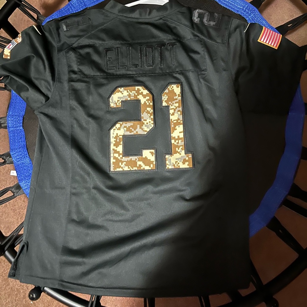 Cowboy jersey only worn a few times